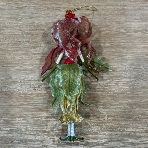 Vintage Russ Berrie Belles de Noel Ms Priscilla Poinsettia Christmas Ornament - Picture 3 of 5